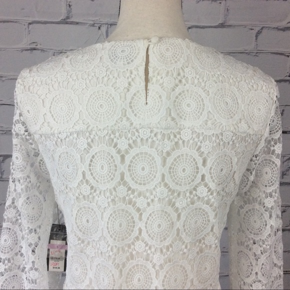 Crown & Ivy White Lace Dress, Size 6 - Picture 7 of 10